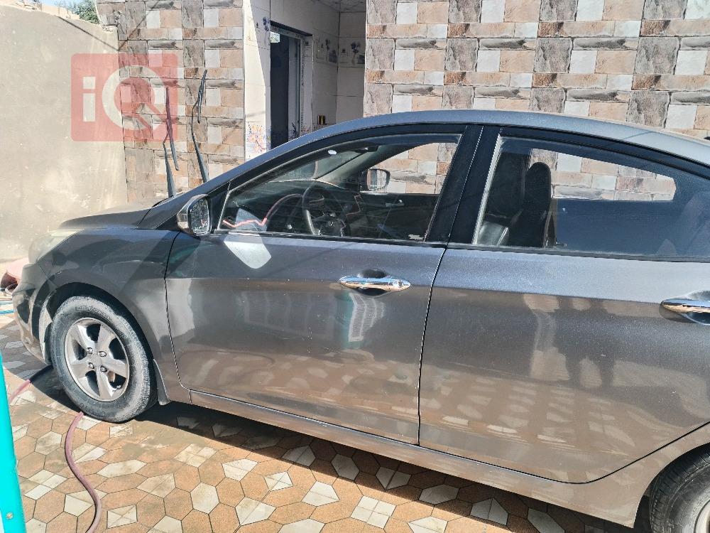 هیوندای ئەکسنت
